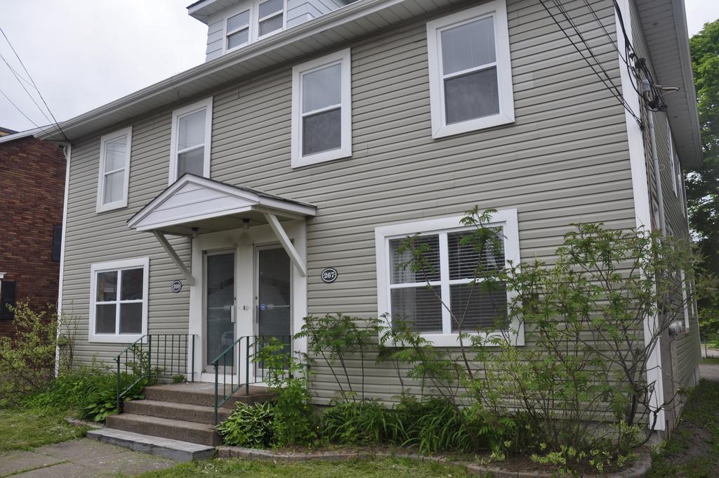 Moncton Suites - Apartments Across Georges Dumont Exterior photo